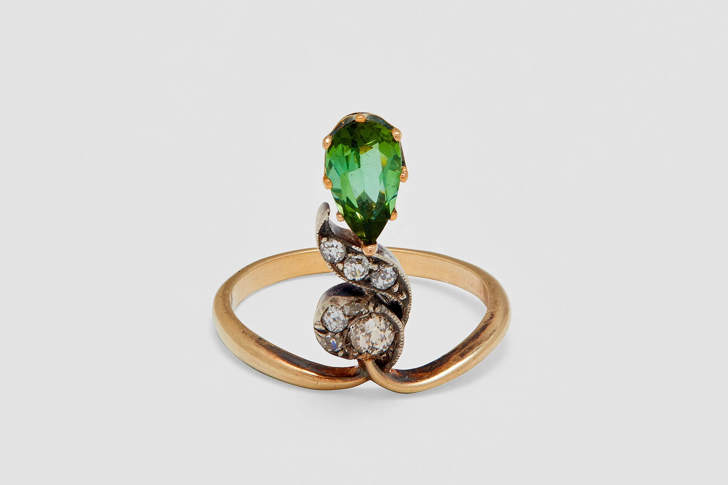 14k Gold Peridot & Diamond Russian Ring