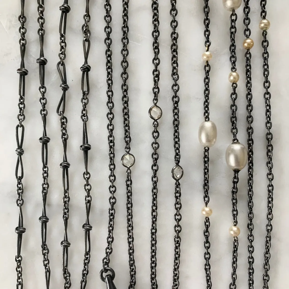 18 Stone Victorian Gunmetal Cable Chain