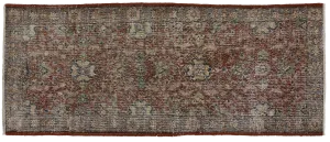 2’7” x 6’2” Vintage Sivas Rug
