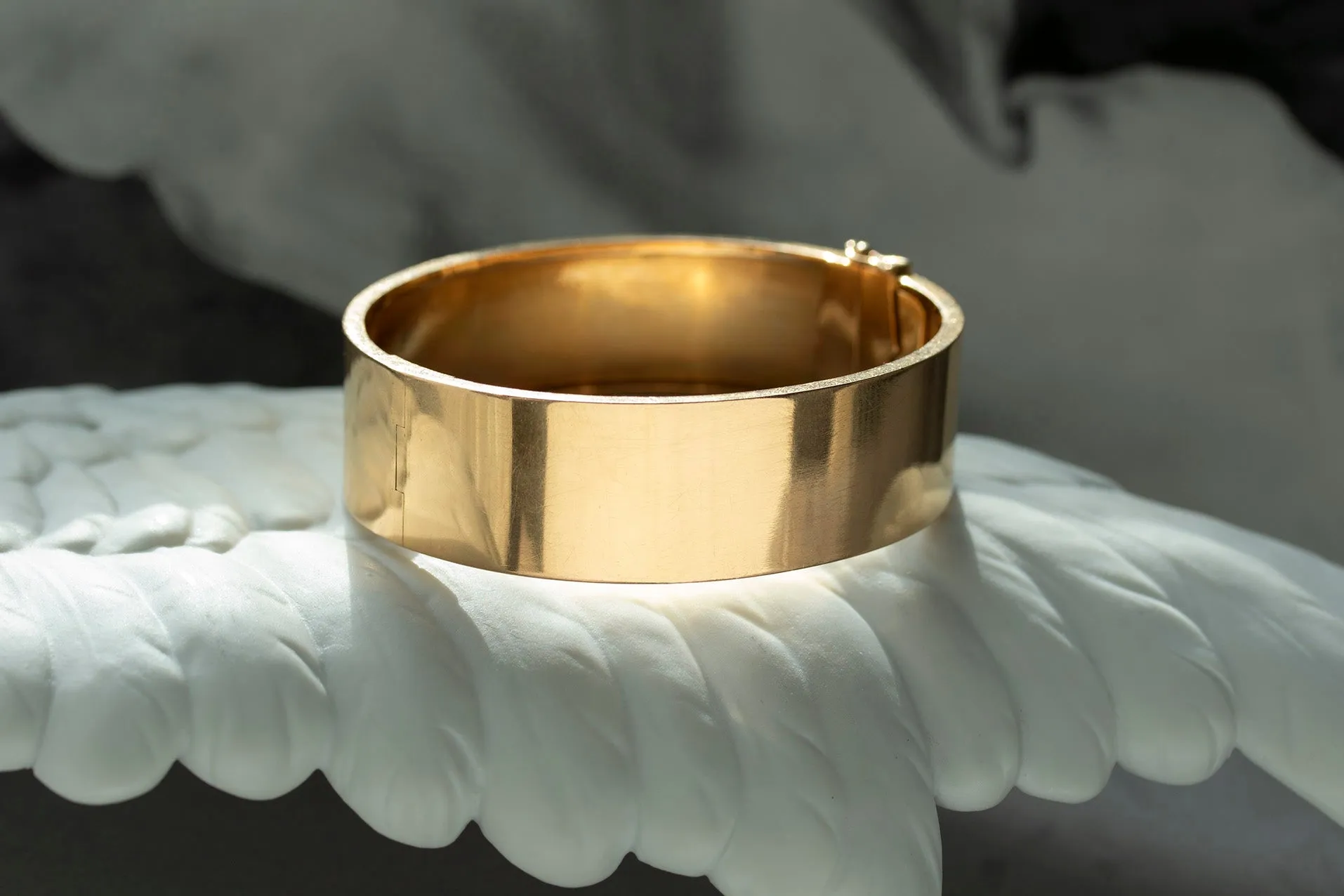 Antique French 18k Gold Square Edge Bangle