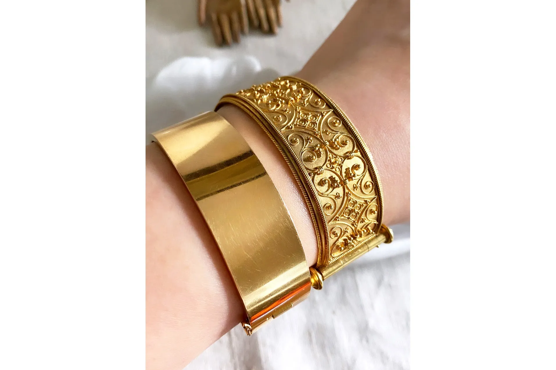 Antique French 18k Gold Square Edge Bangle