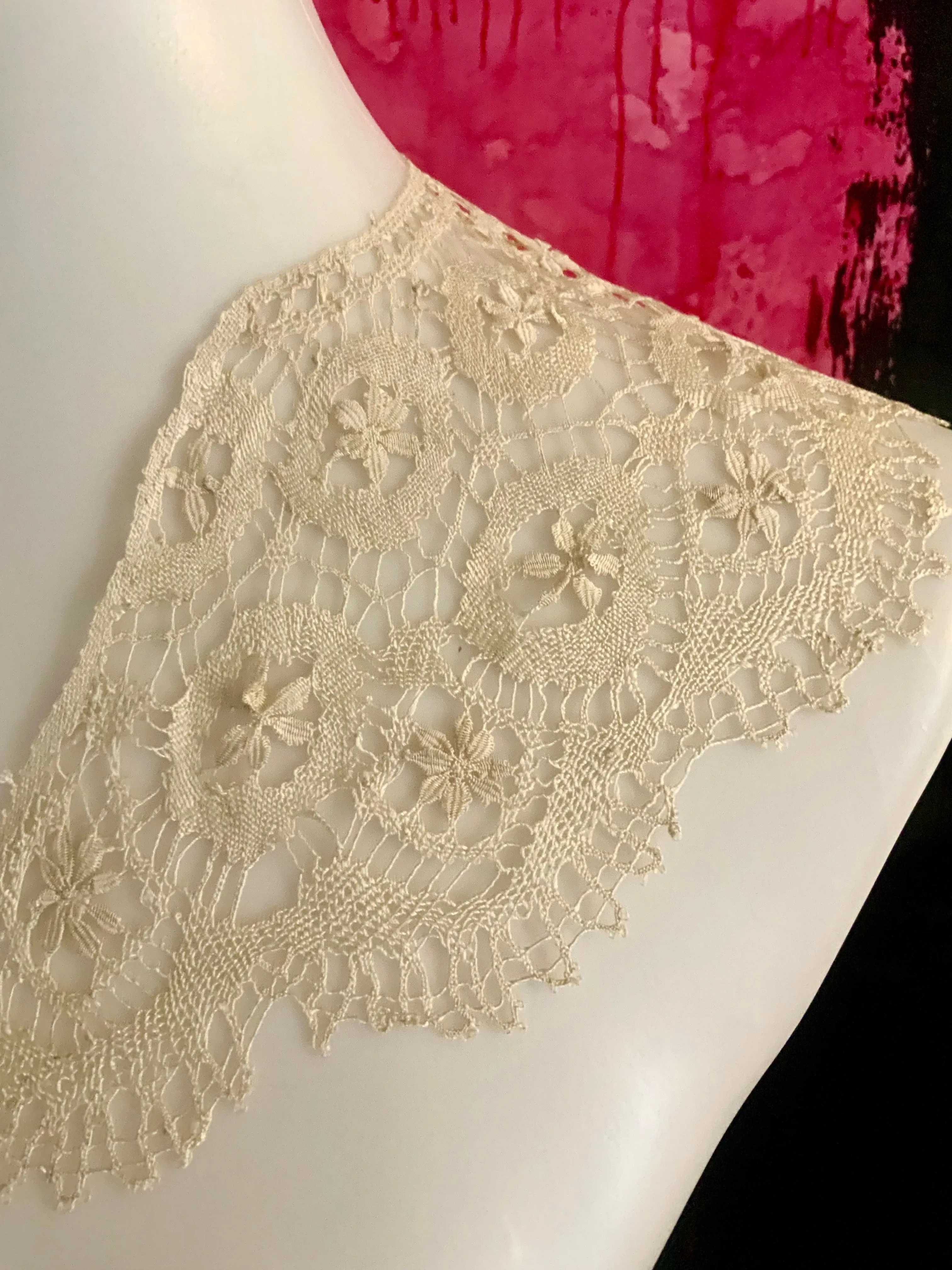 Antique Lace Collar - 1900