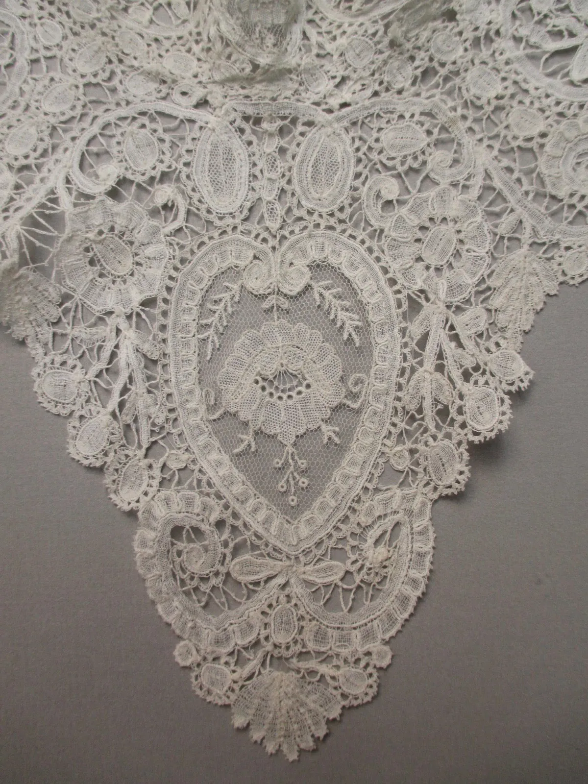 Antique lace Duchesse lace yoke collar w point de gaze inserts