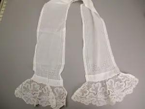 Antique Lace tie Victorian era