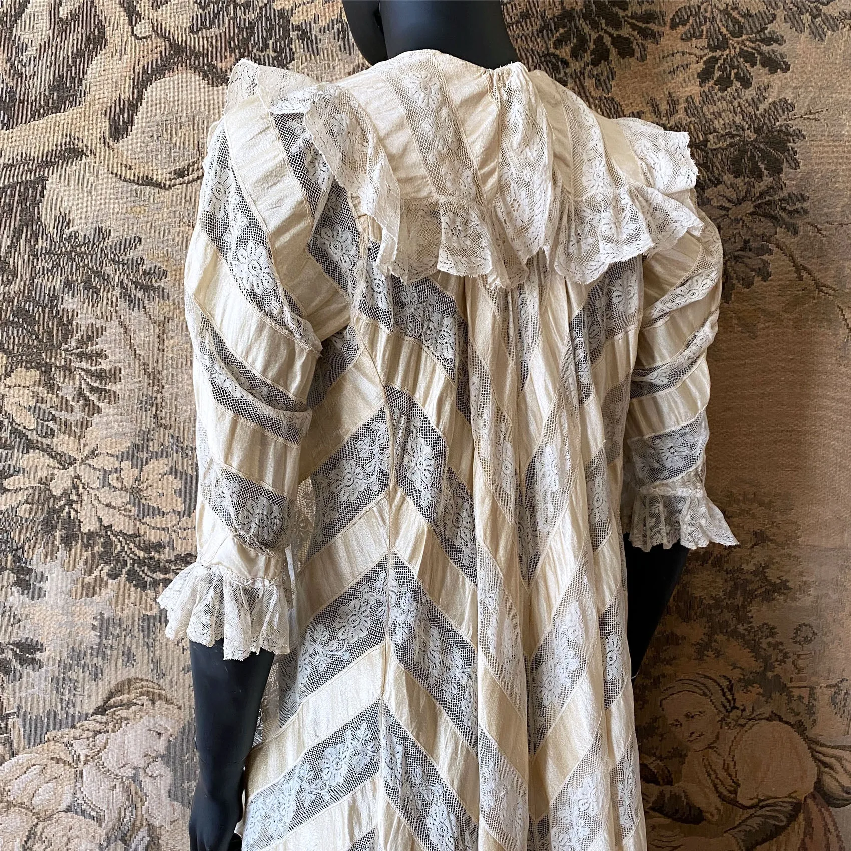 Antique Silk & Valenciennes Lace Peignoir
