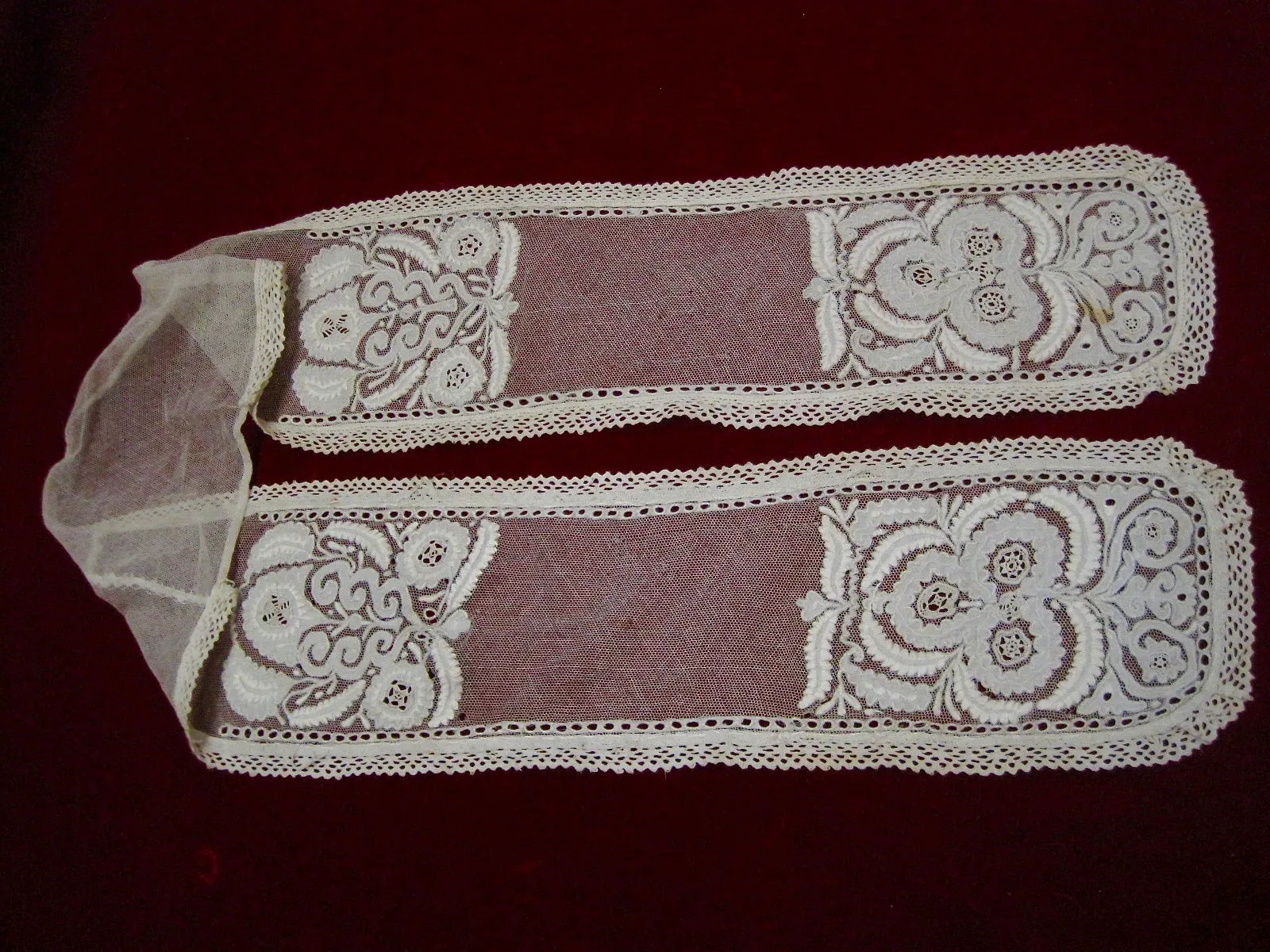 Antique Victorian 1860s Civil war era Ayrshire lace lappet cap