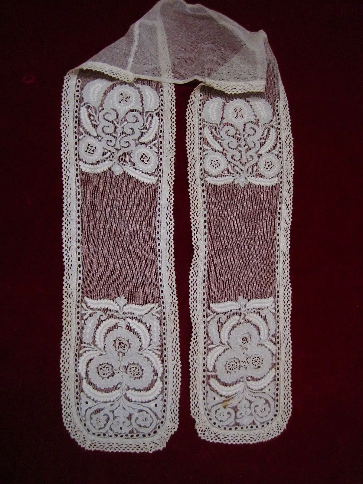 Antique Victorian 1860s Civil war era Ayrshire lace lappet cap