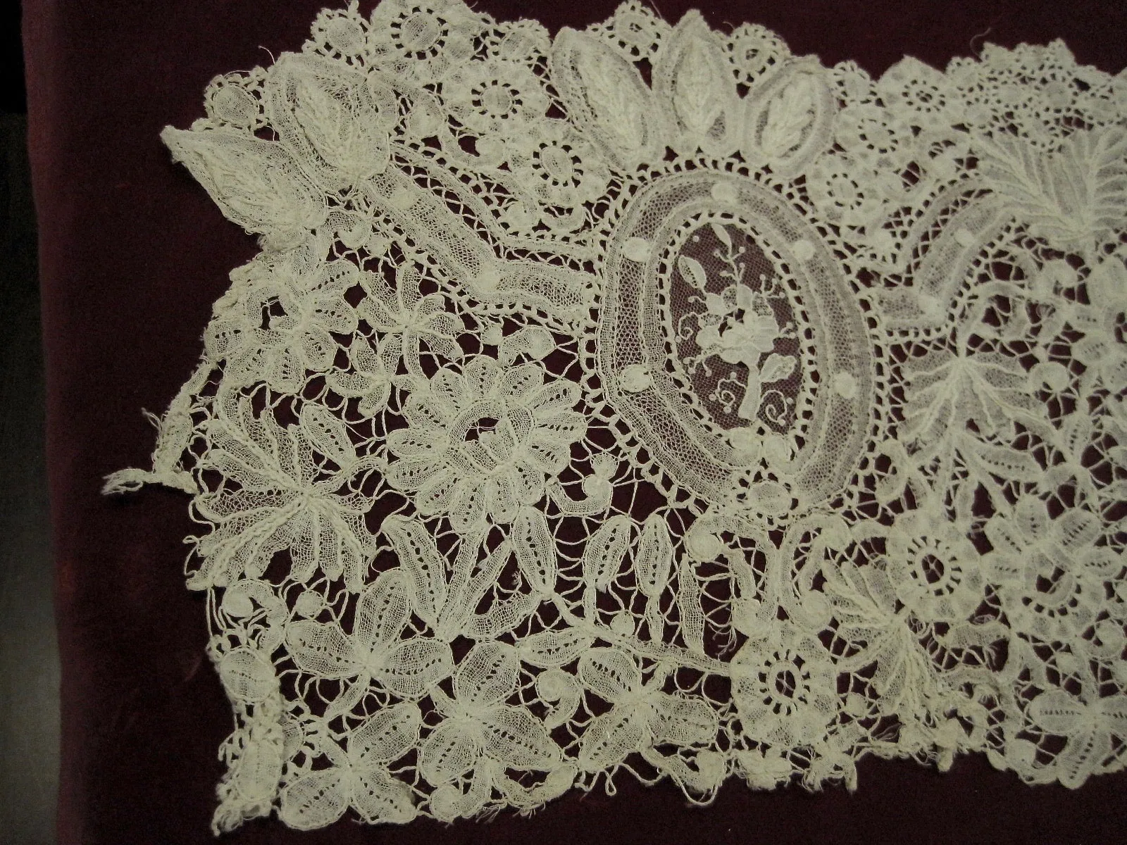Antique Victorian 19th C Duchesse Lace flounce remnant w Point de Gaze inserts