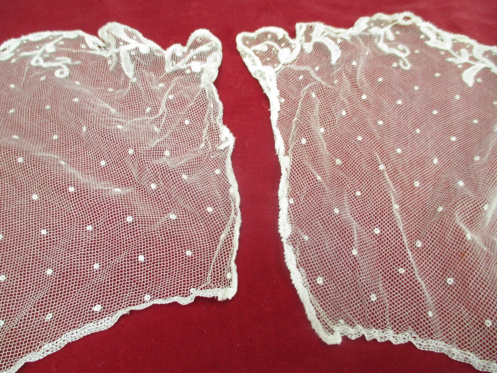Antique Victorian Brussels Lace Fichu Collar