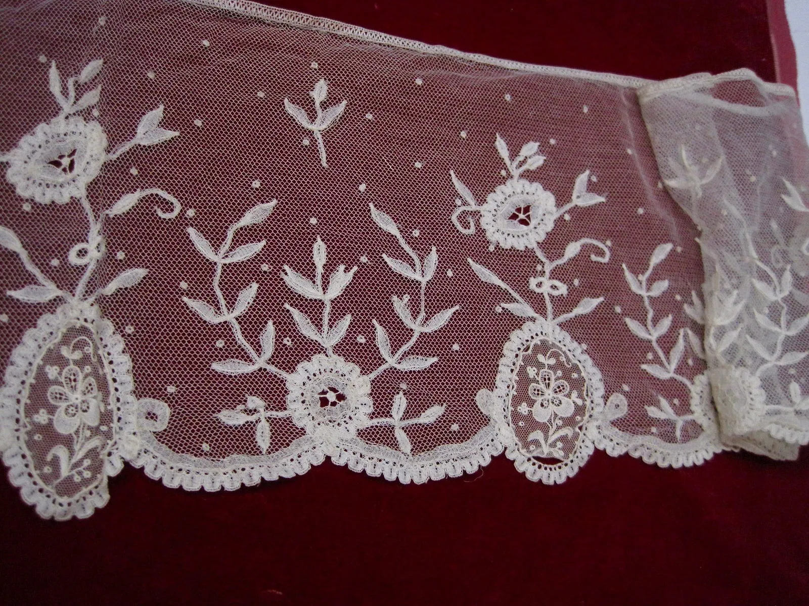 Antique Victorian Brussels lace flounce