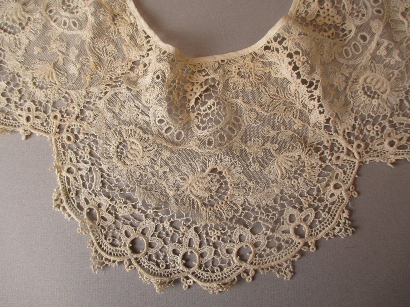 Antique Victorian Chemical Lace Bertha Collar