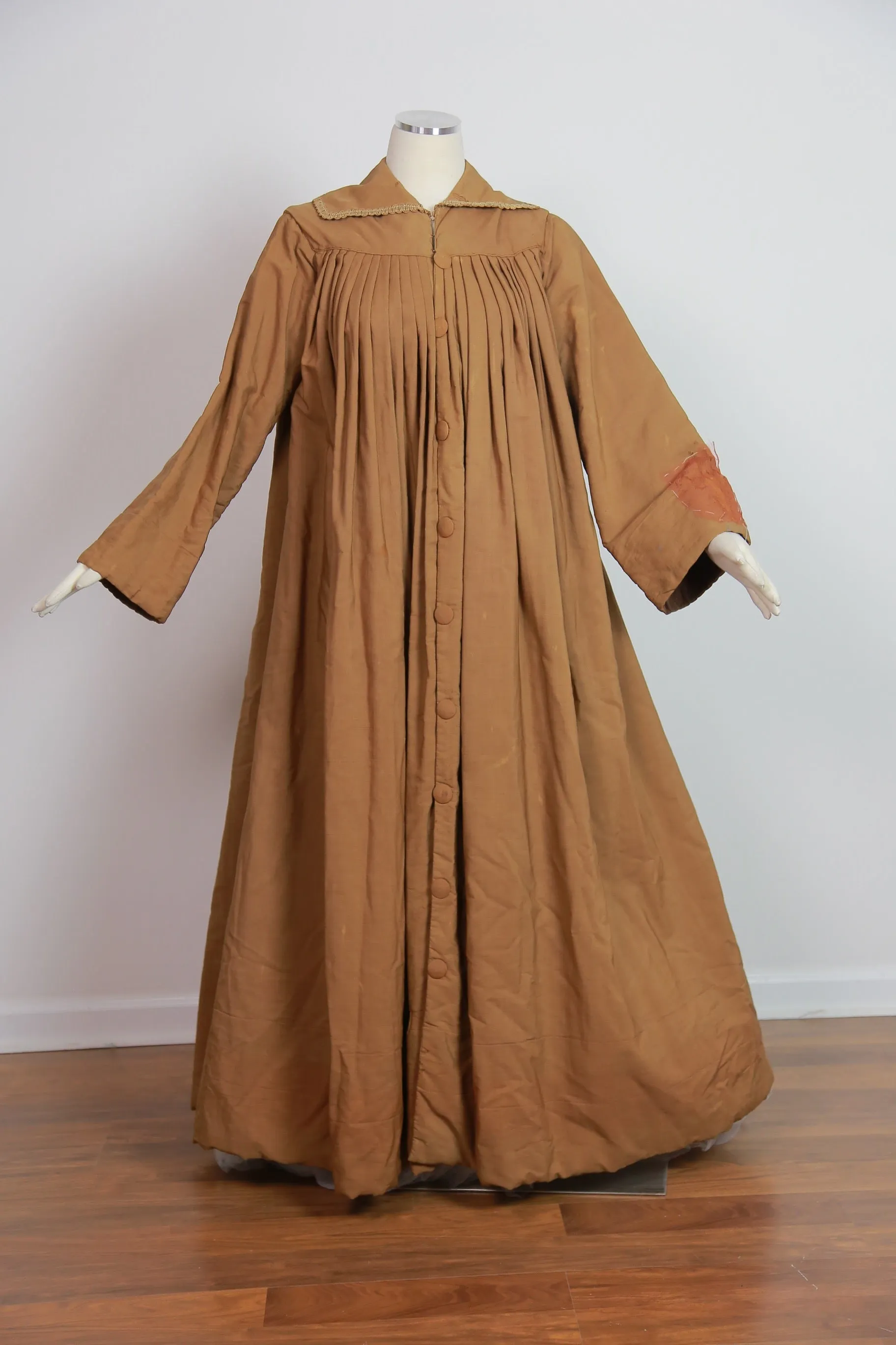 Antique Victorian Civil War era womens traveling paletot cloak coat