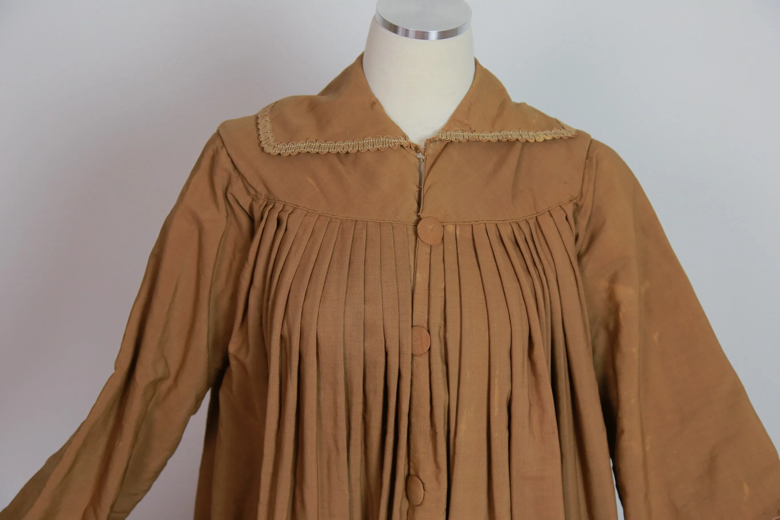 Antique Victorian Civil War era womens traveling paletot cloak coat