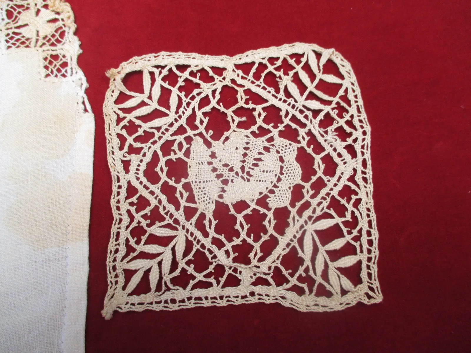 Antique Victorian doilies set of 2