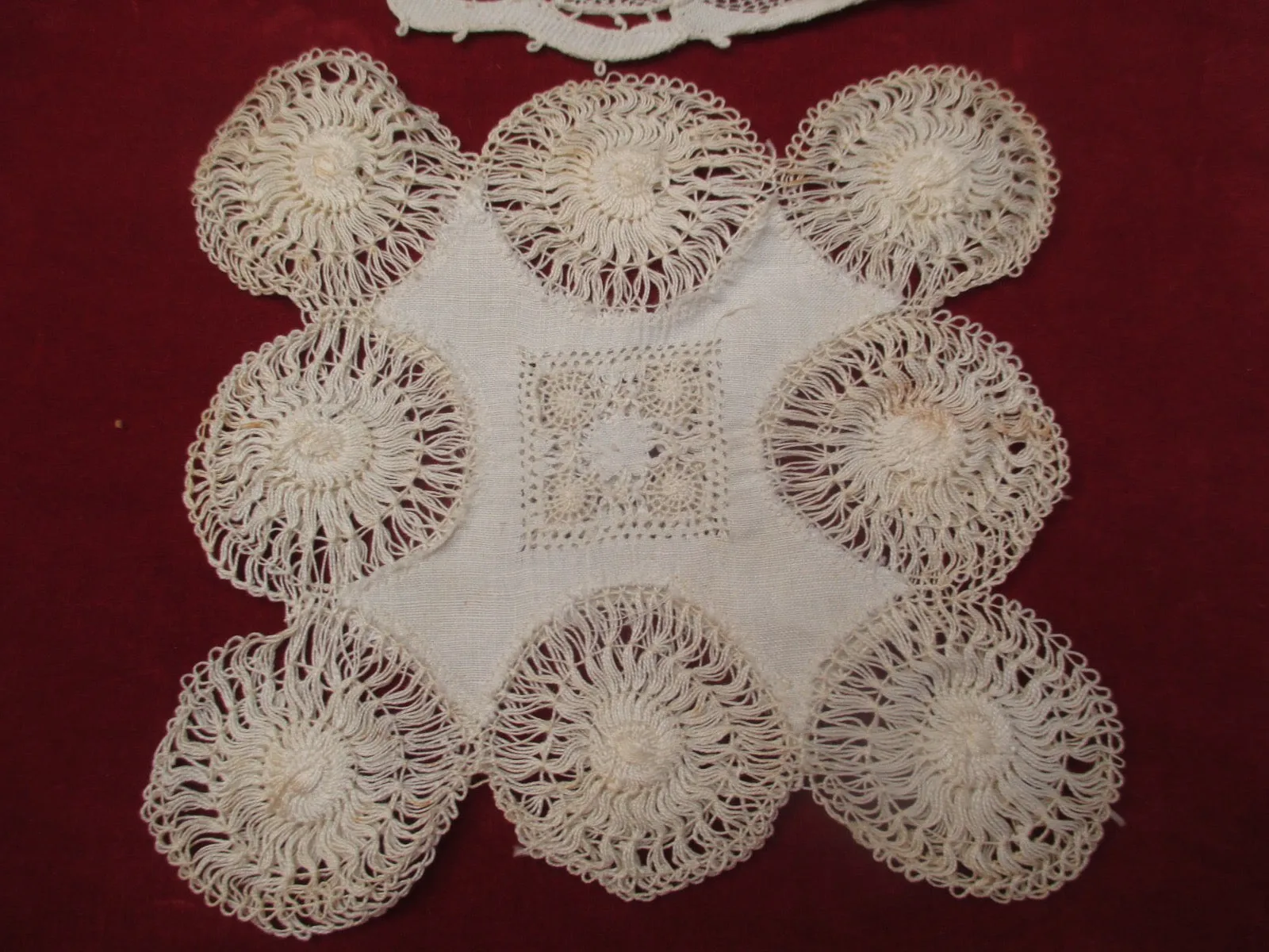Antique Victorian doilies set of 2