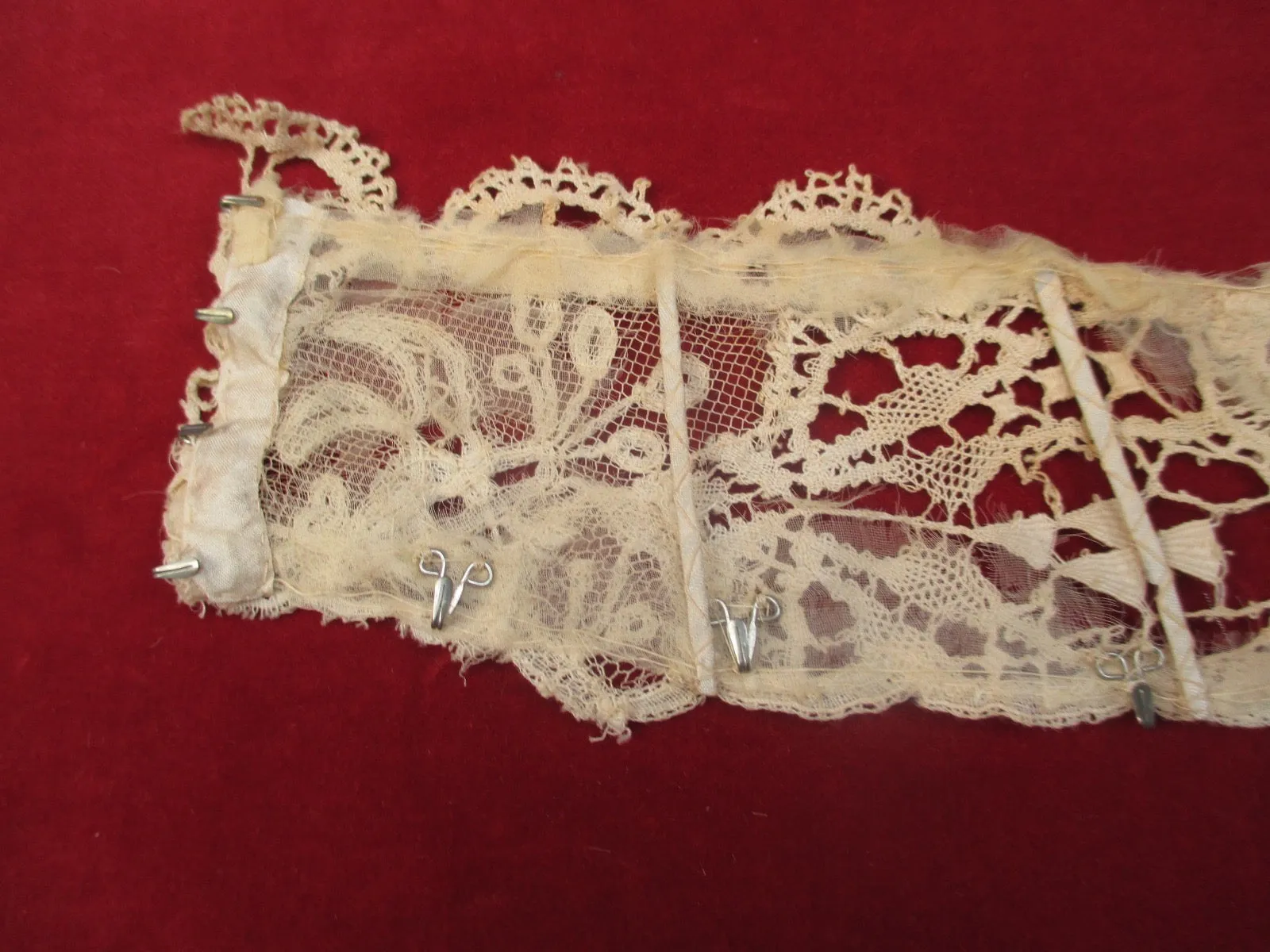 Antique Victorian High neck collar