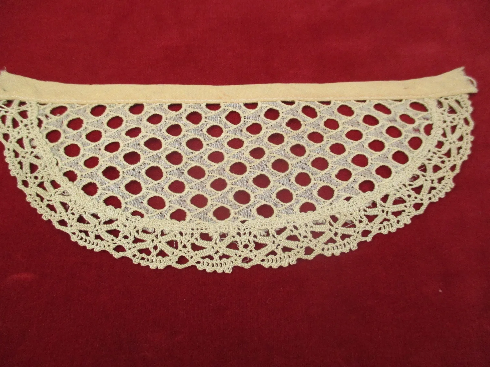 Antique Victorian lace Baby Collar