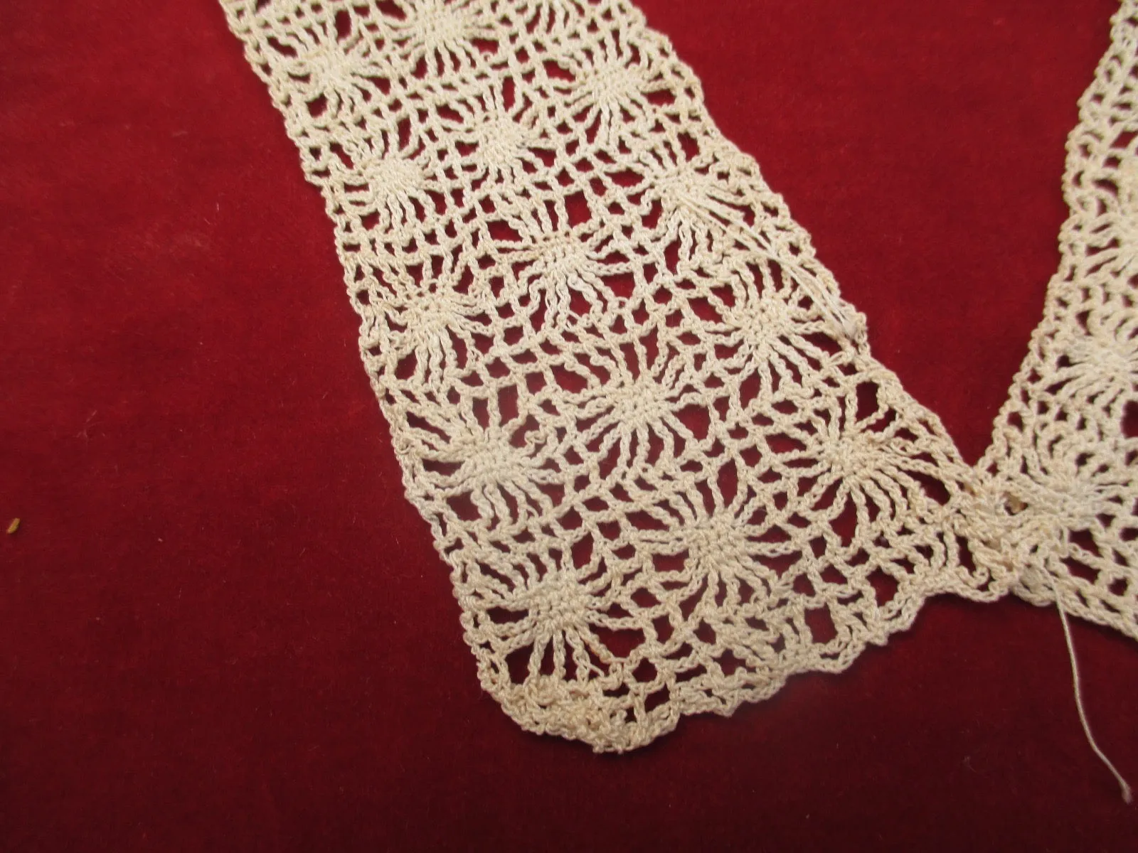 Antique Victorian Lace Collar