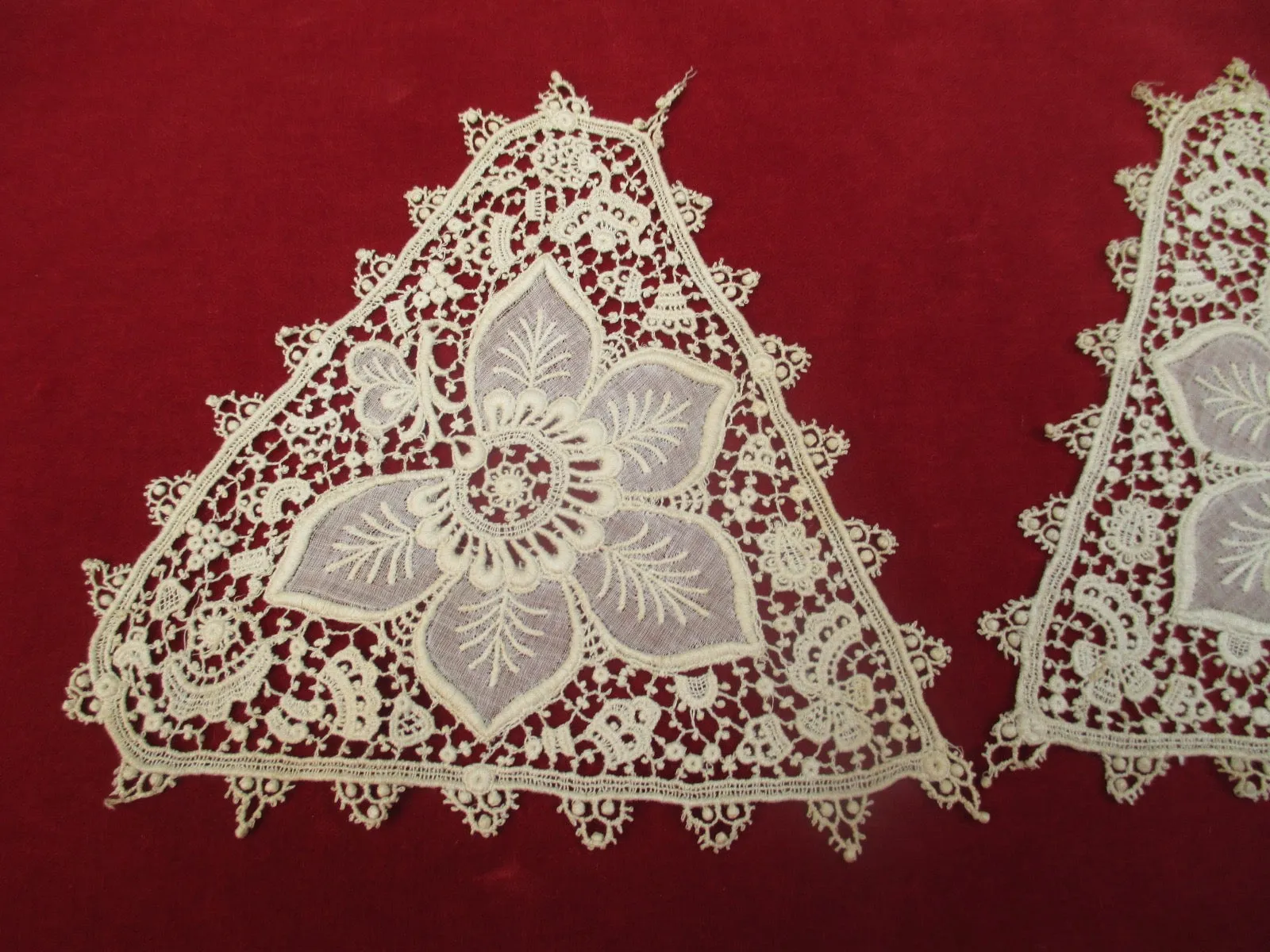 Antique Victorian Lace doilies set of 2