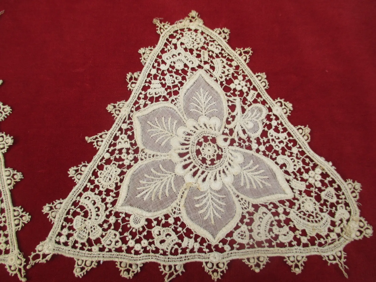 Antique Victorian Lace doilies set of 2