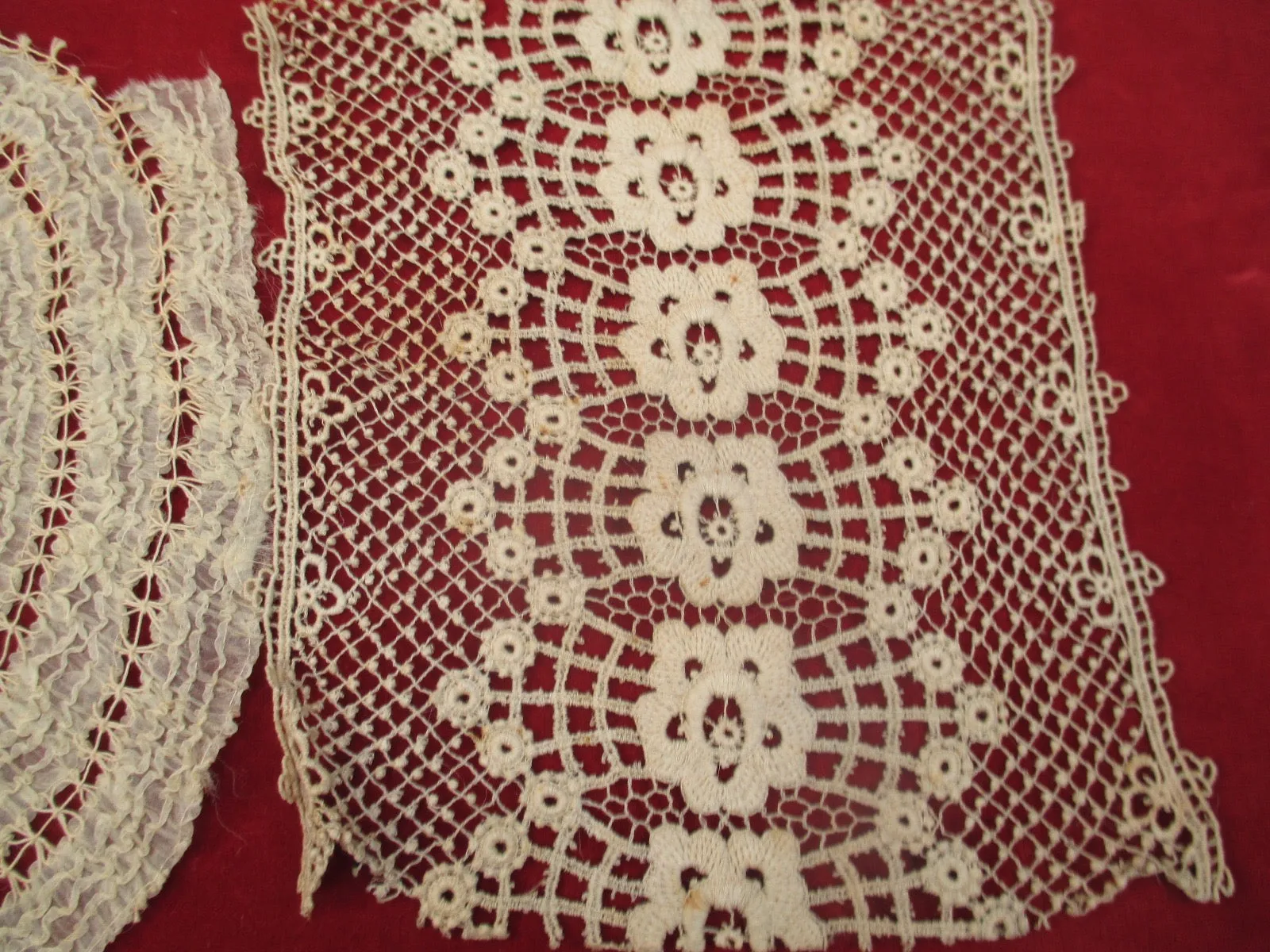 Antique Victorian Lace lot 2 pieces