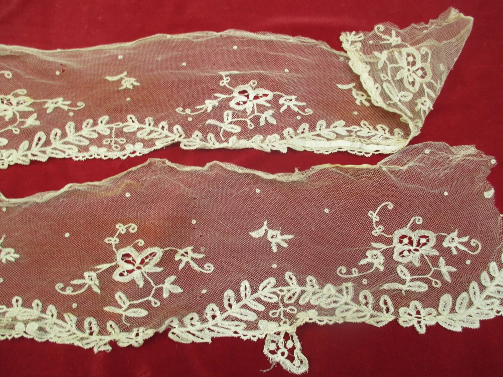 Antique Victorian Lace lot 2 pieces