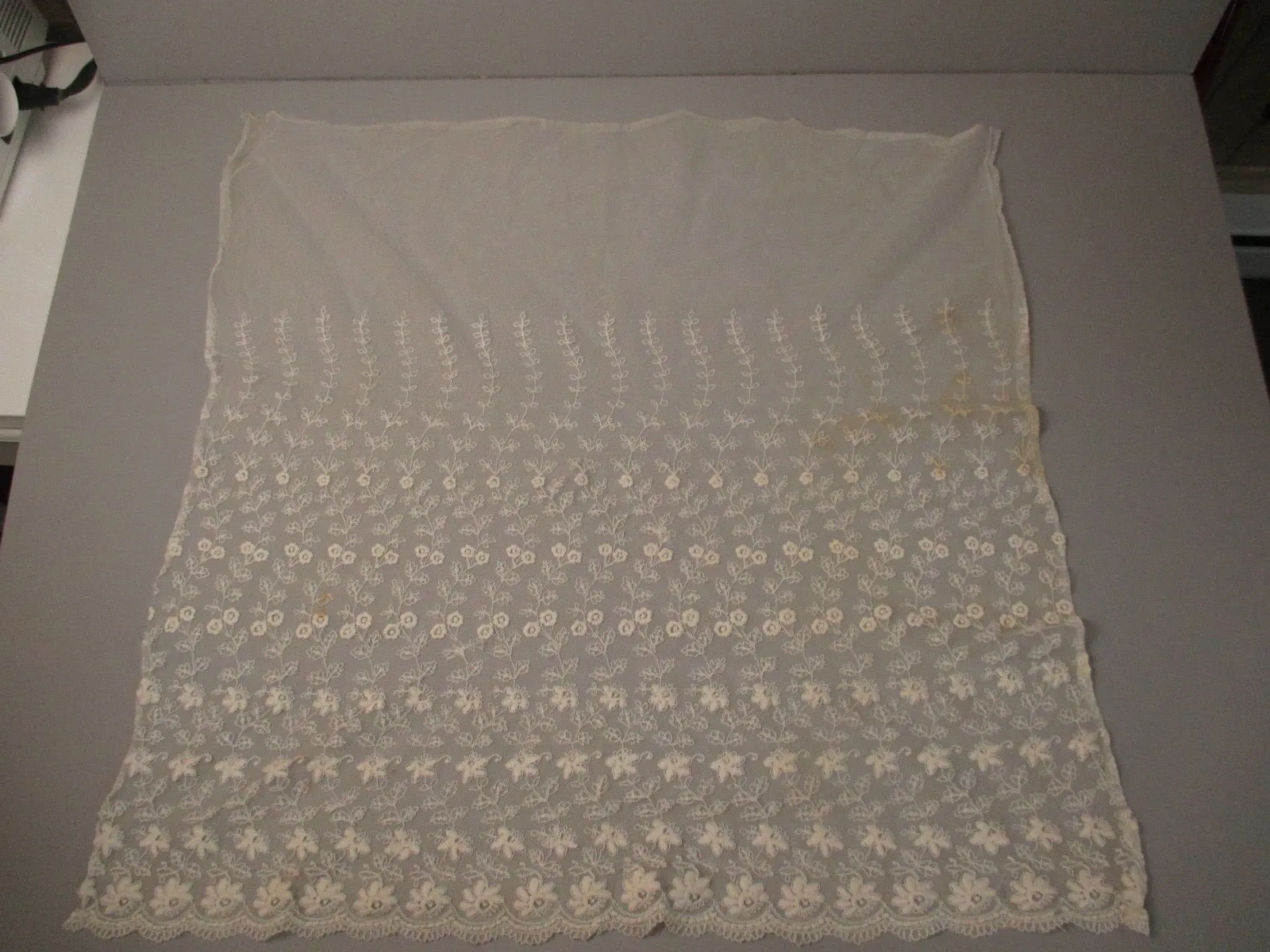 Antique Victorian Lace net Bonnet Veil