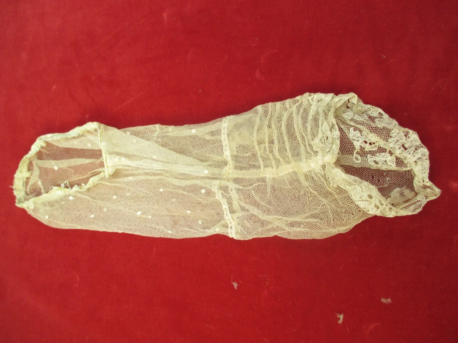 Antique Victorian lace sleeve