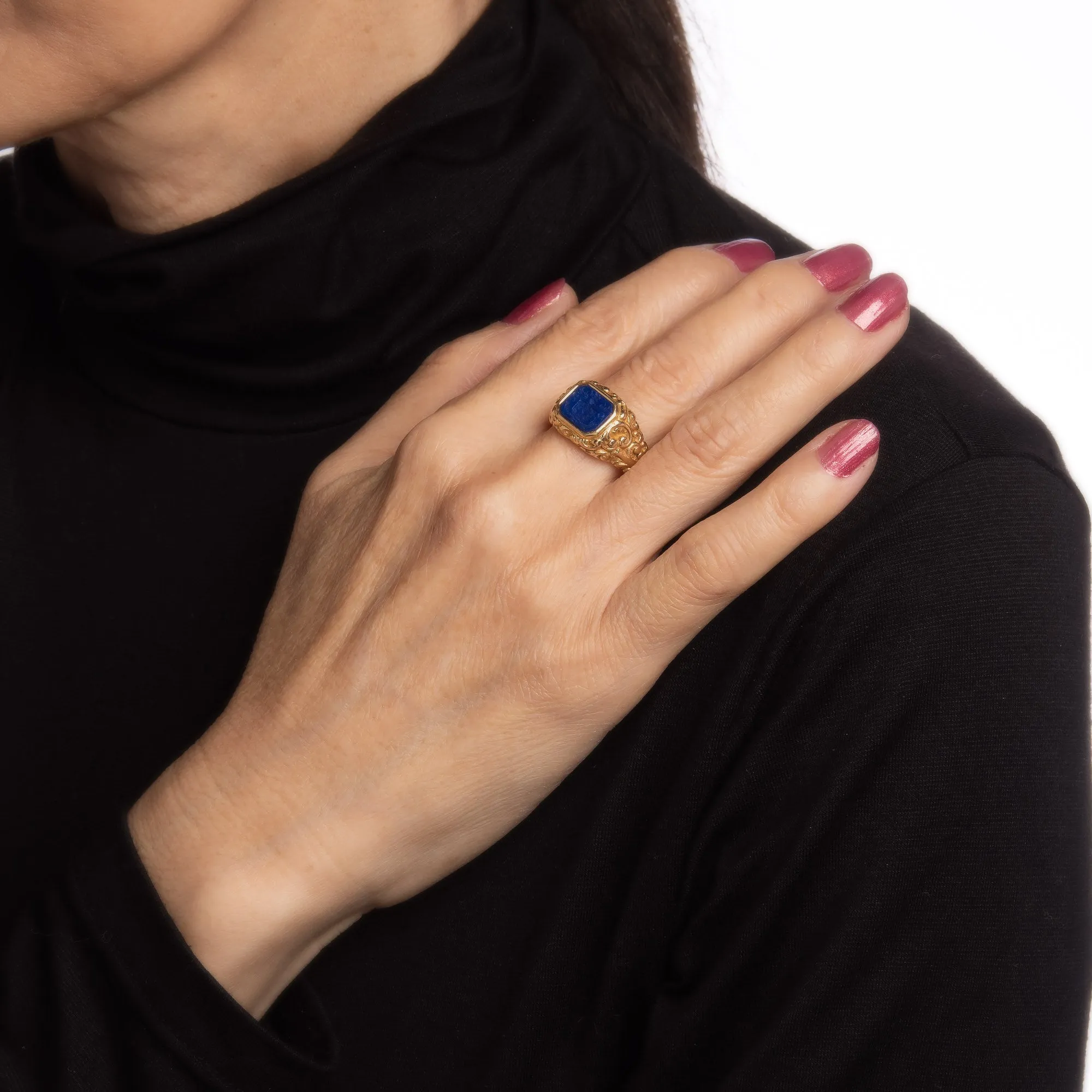 Antique Victorian Lapis Lazuli Crest Ring Intaglio Signet 14k Yellow Gold 8.25