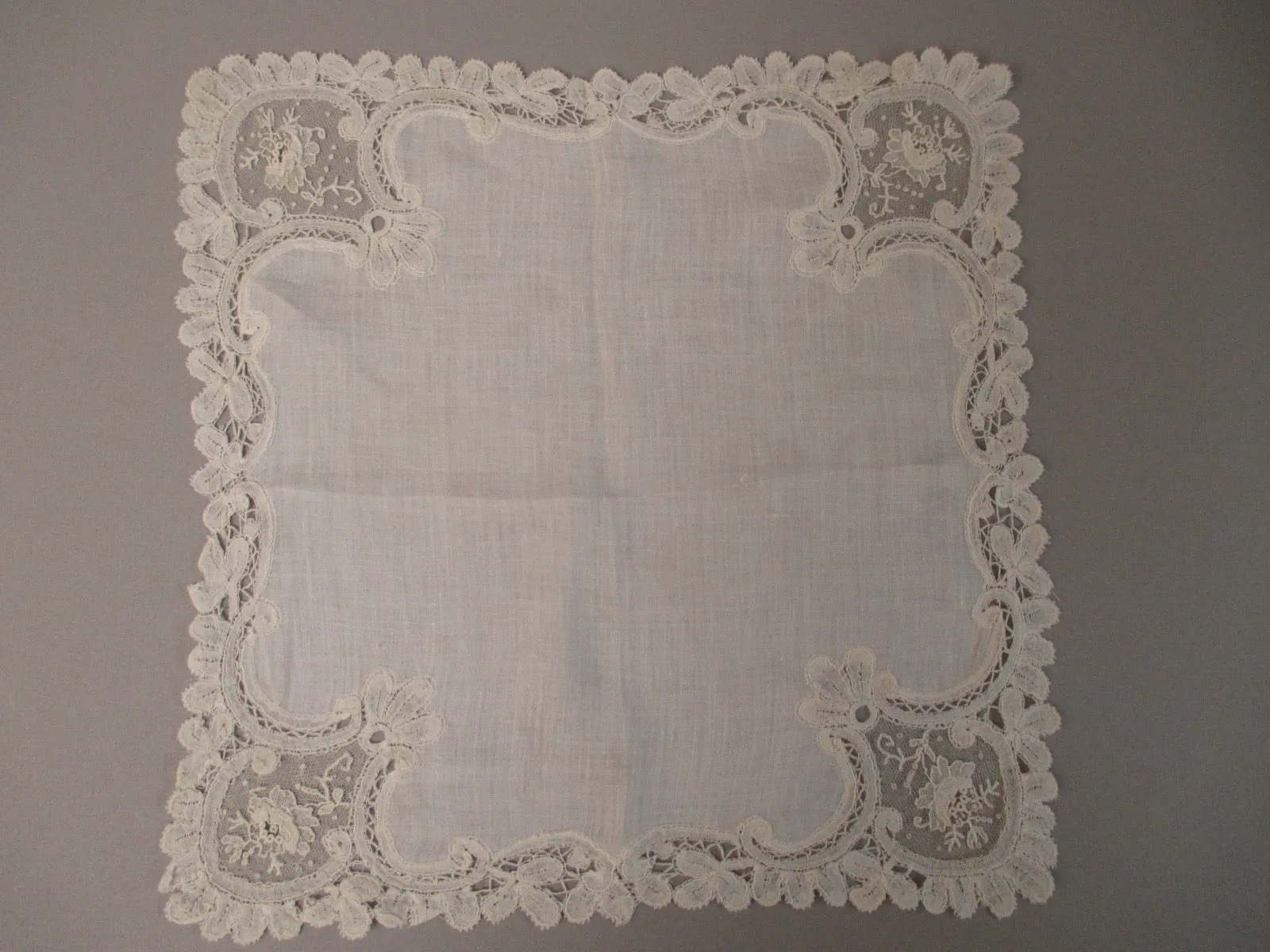 Antique Victorian Point De Gaze Lace Bridal Handkerchief