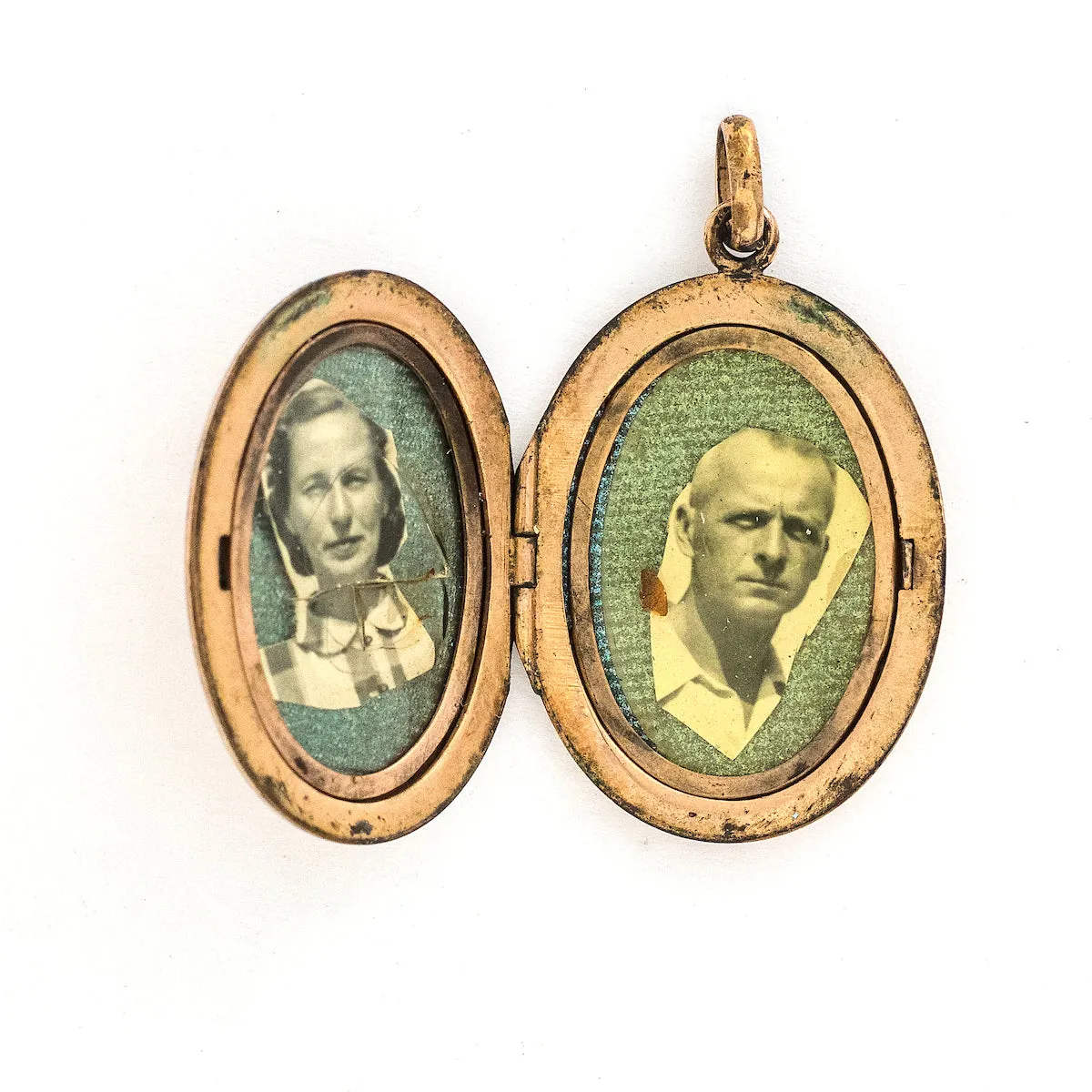Crimson Vines Antique Locket