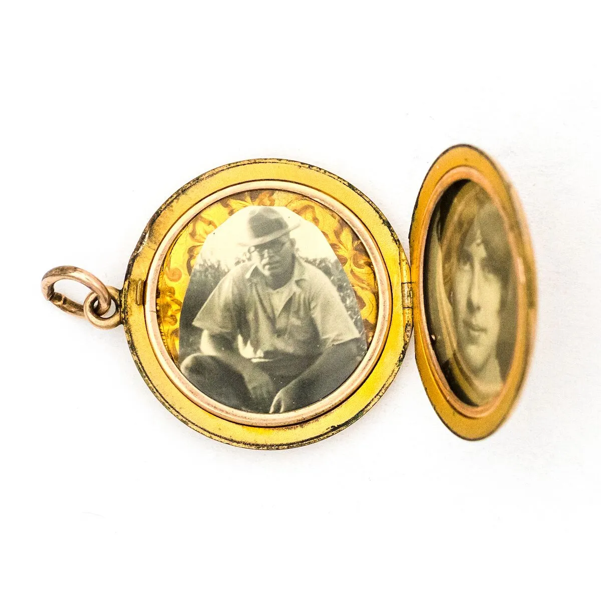 English Ivy Locket