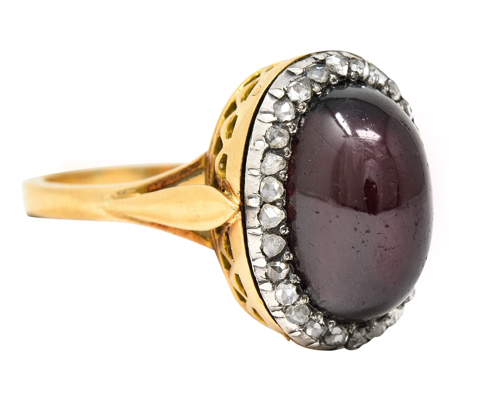 French Victorian Garnet Diamond 18 Karat Yellow Gold Silver Antique Cluster Gemstone Ring