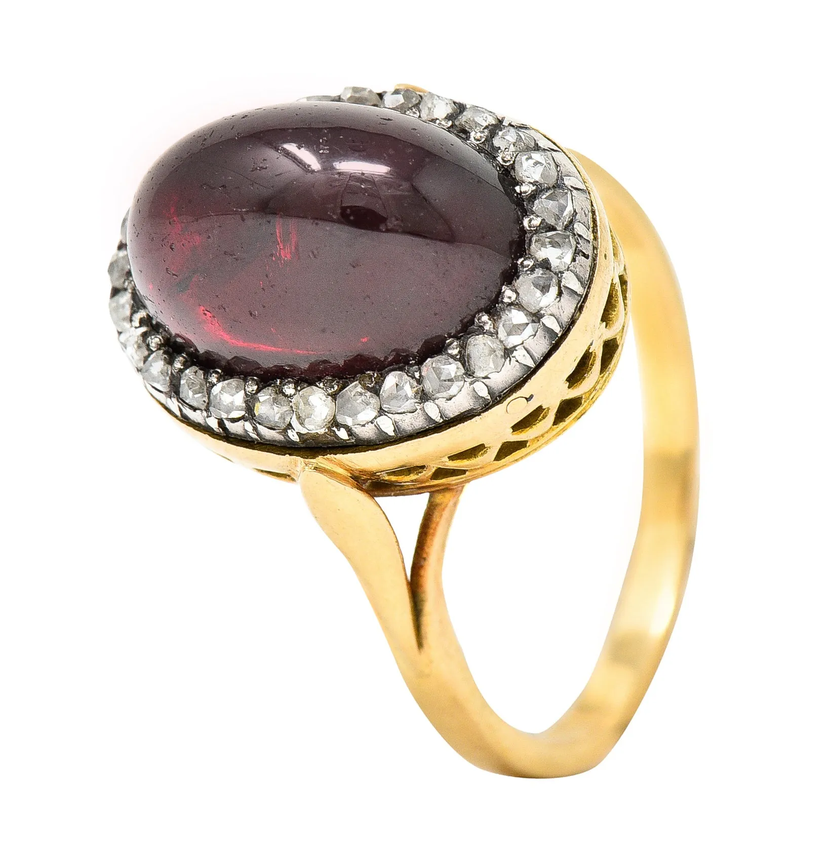 French Victorian Garnet Diamond 18 Karat Yellow Gold Silver Antique Cluster Gemstone Ring