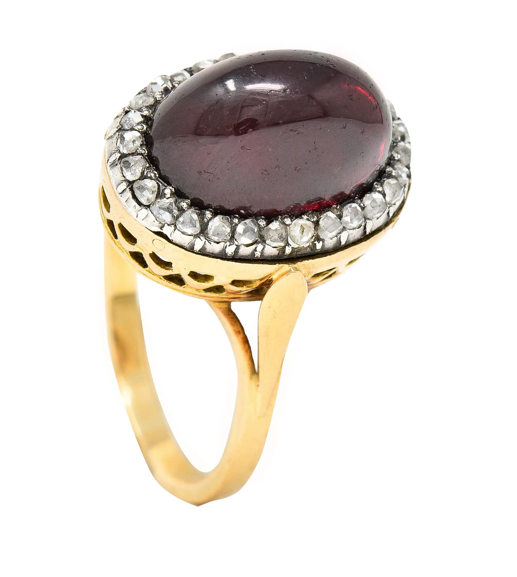 French Victorian Garnet Diamond 18 Karat Yellow Gold Silver Antique Cluster Gemstone Ring