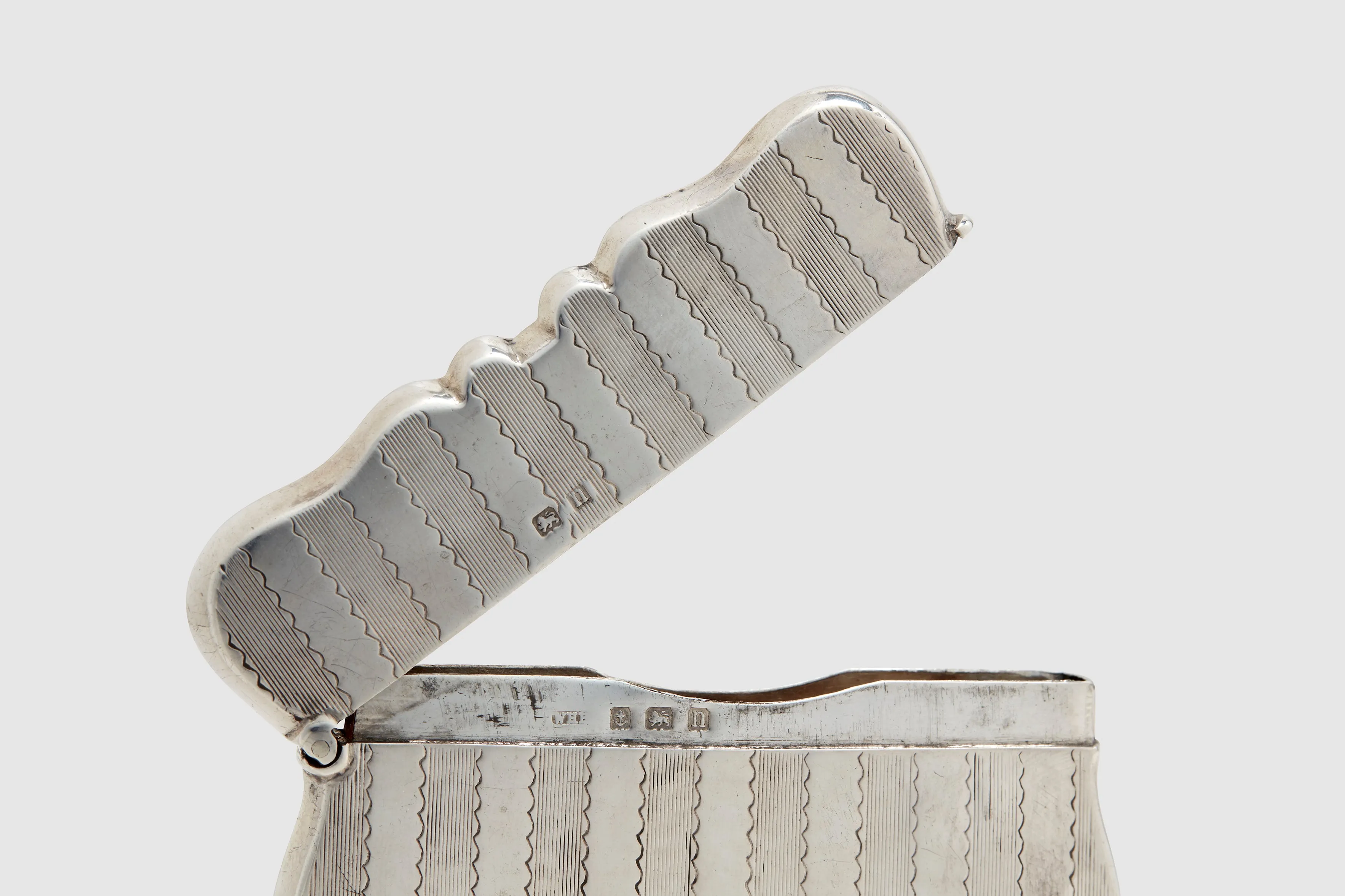 Hinged Scalloped Edge Striped Card Case