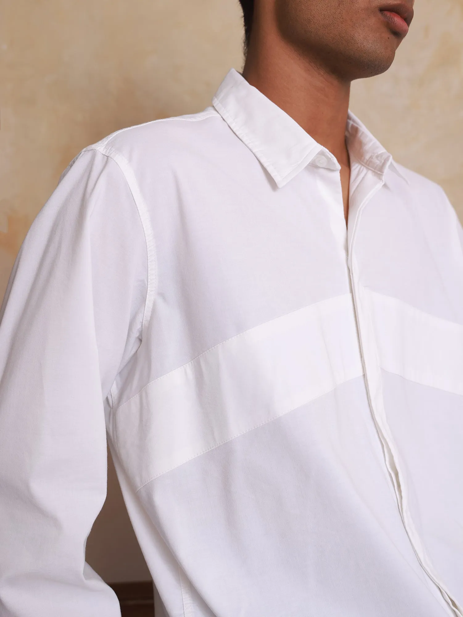 Patch detailed oversize shirt