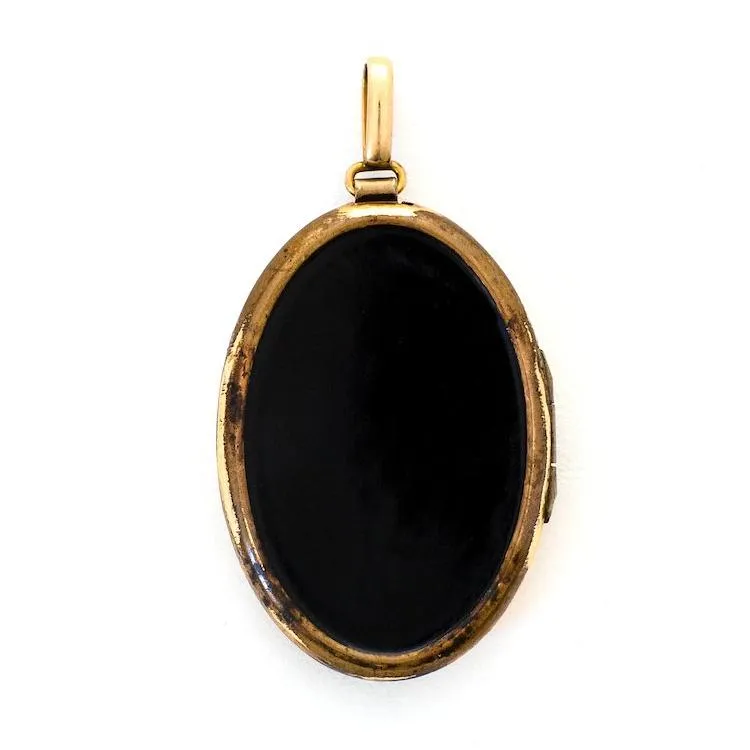 Pearl Star Enamel Locket
