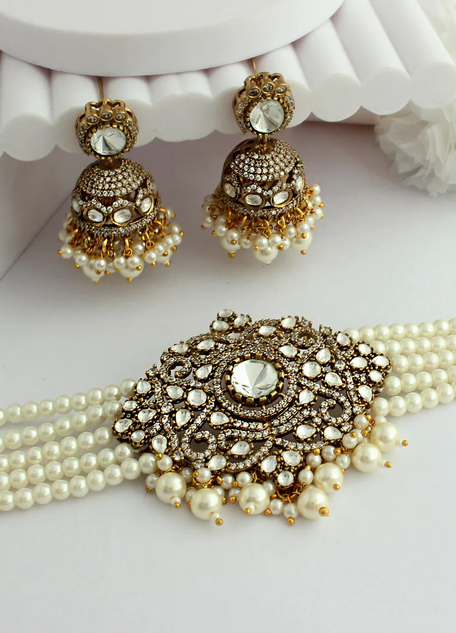 Priyasha Choker Necklace Set