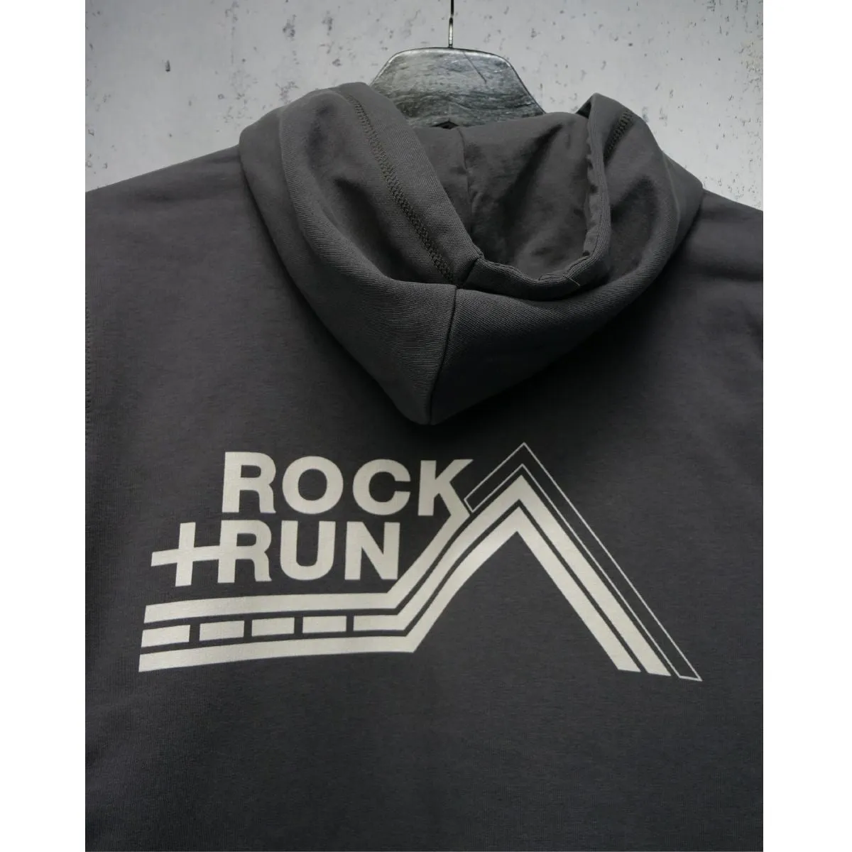 Rock Run Retro Logo Hoodie - Unisex