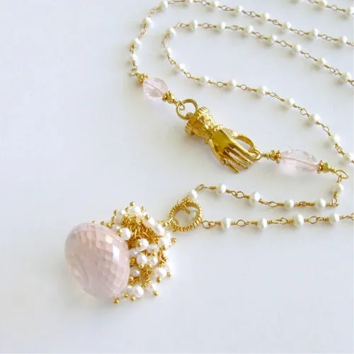 Rose Quartz & Button Pearls Victorian Hand Clasp Necklace - Pétales de Rose II Necklace