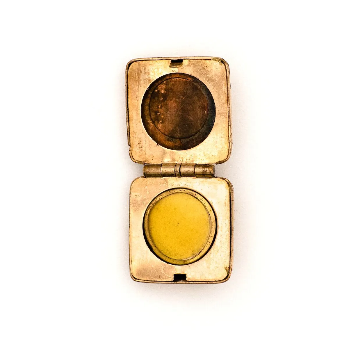 Sea Vista Locket