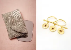 Stunning, playful, gold-plated two finger ring
