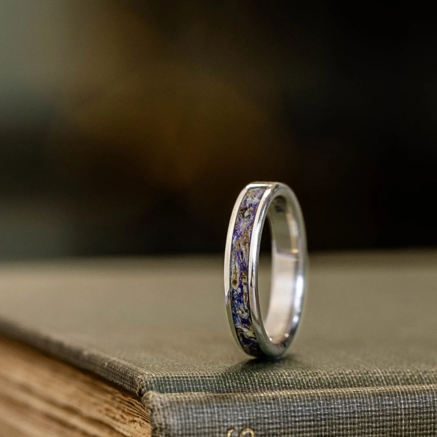The Cassatt | Women's Lavender and Gold Floral Ring