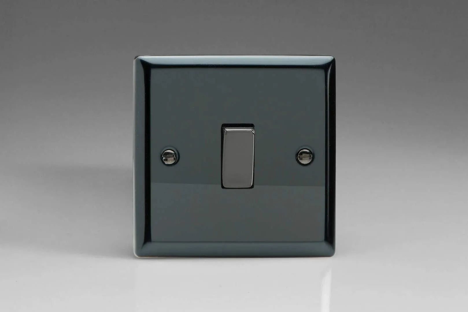 Varilight XI1D Rocker Switches 1-Gang Iridium Black Chrome