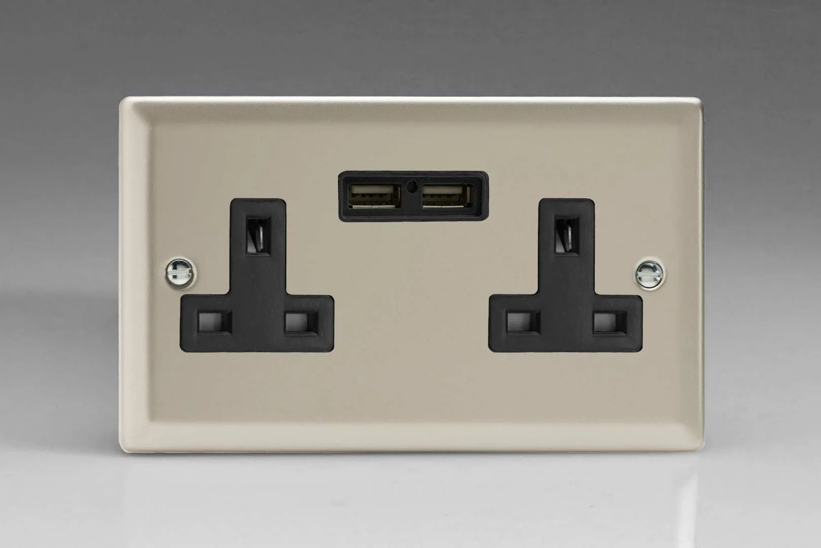 Varilight XN5U2B 13A Socket 2-Gang With USB Black Satin