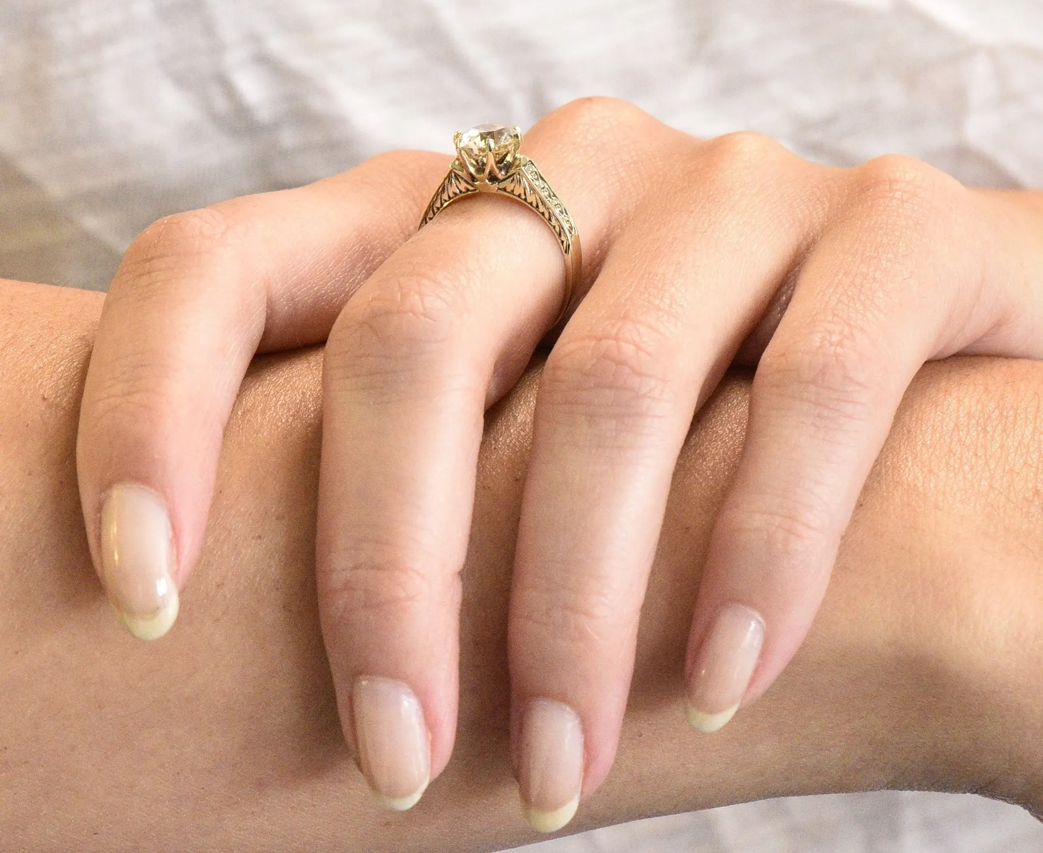 Victorian 1.32 CTW Diamond 14 Karat Gold Solitaire Engagement Ring