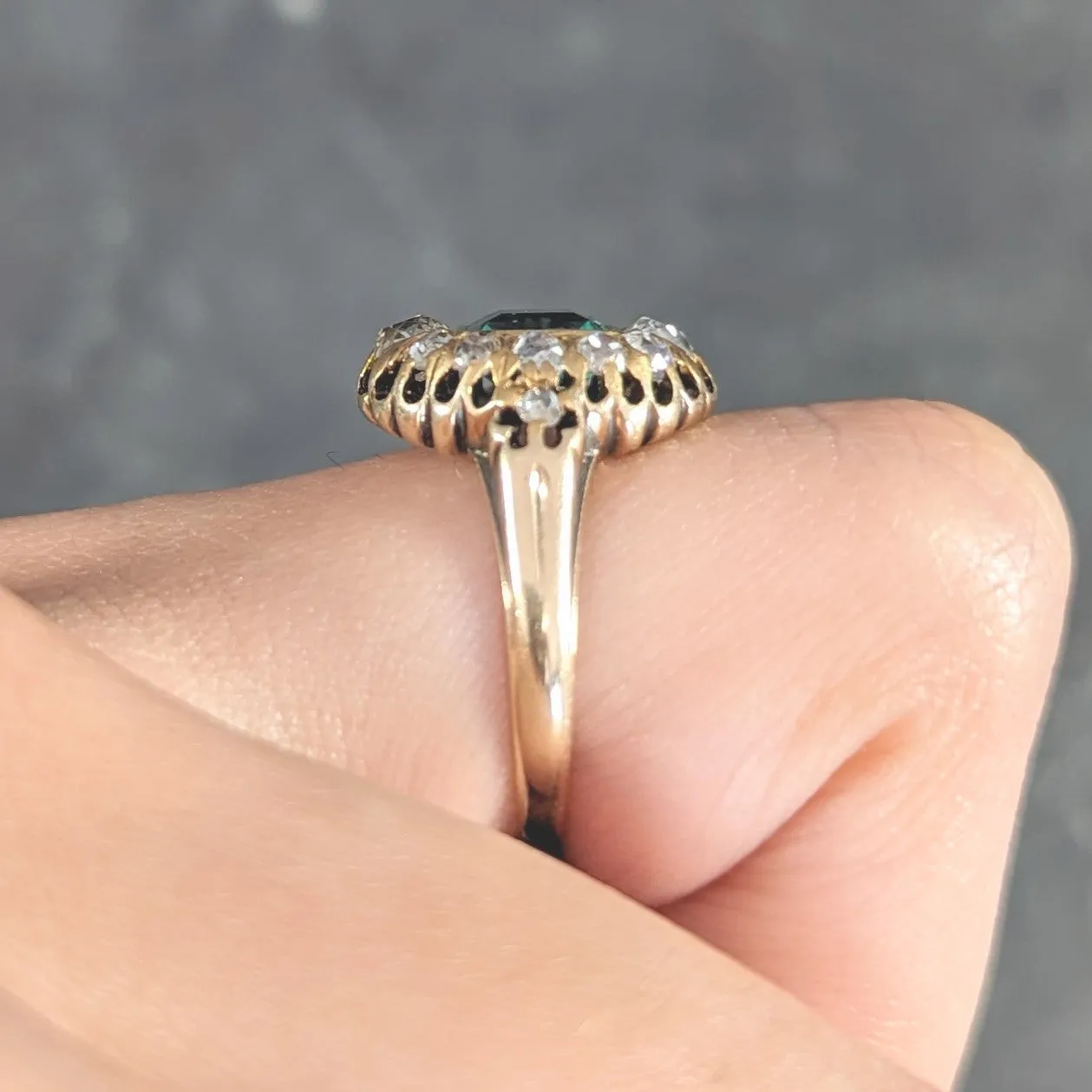 Victorian 1.88 CTW No Oil Colombian Emerald Old Mine Cut Diamond 14 Karat Yellow Gold Antique Halo Ring GIA