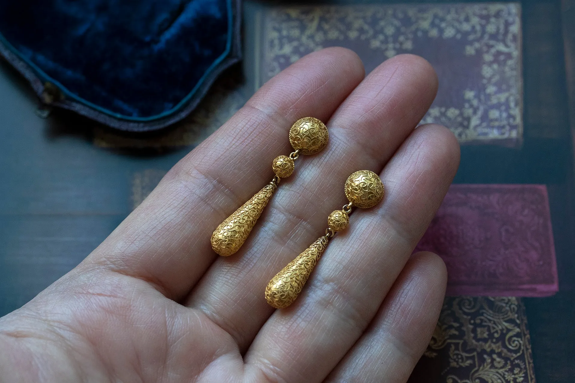 Victorian Medium-Sized Gold Torpedo Drop Earrings