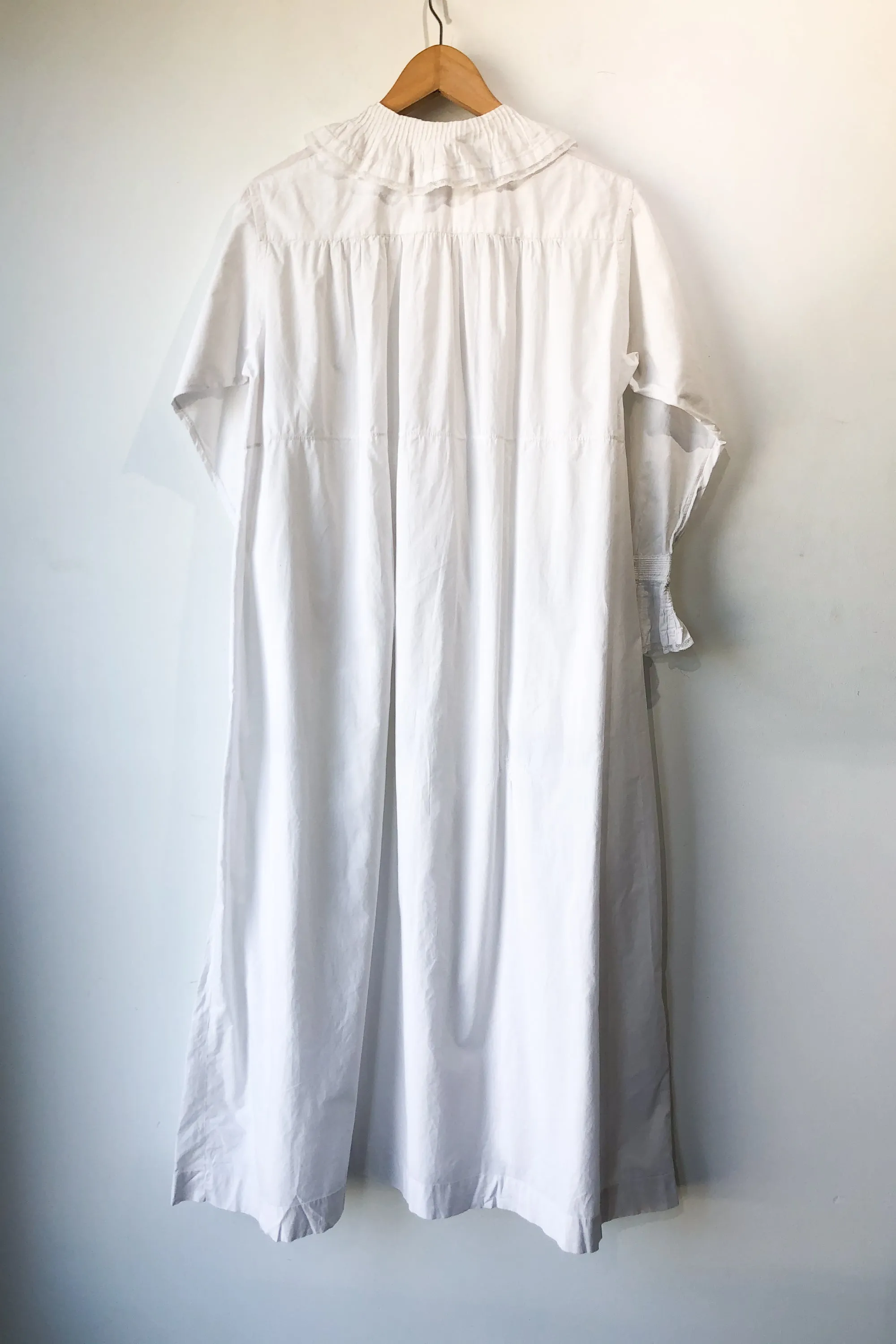 Vintage Victorian White Lace Trim Dress